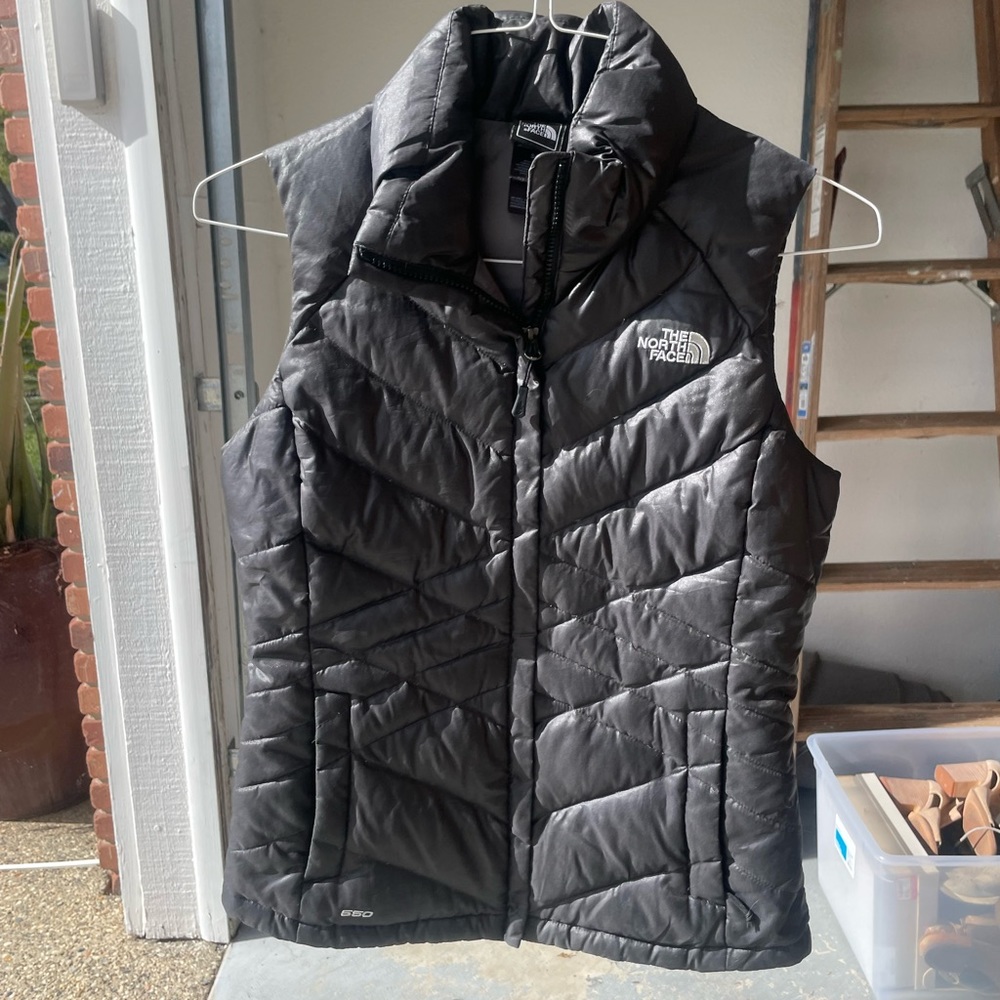 North face vest